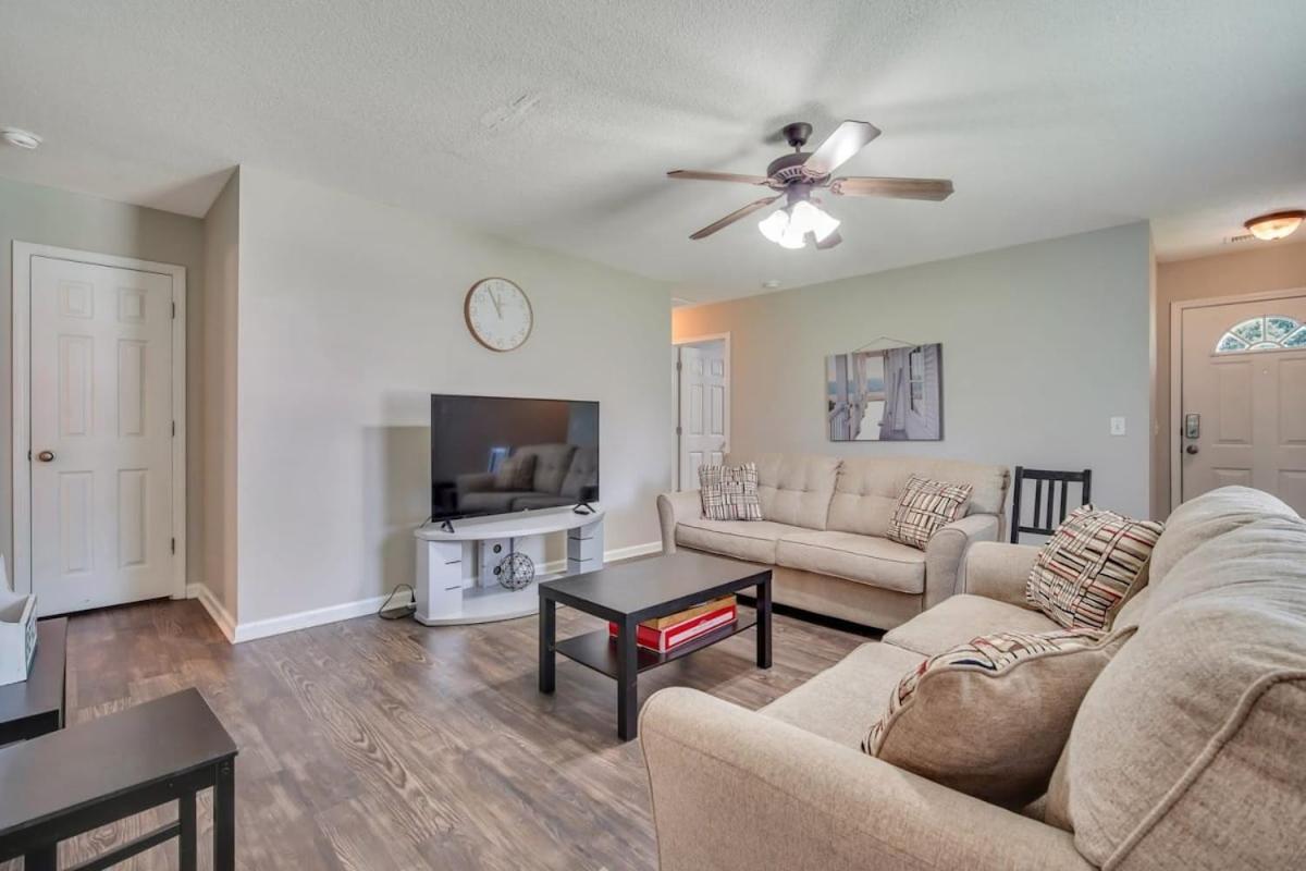 Cozy And Contemporary Villa 1 Mile From Gsu Statesboro Bagian luar foto