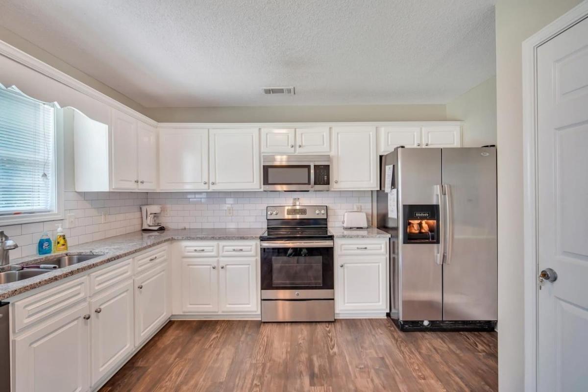 Cozy And Contemporary Villa 1 Mile From Gsu Statesboro Bagian luar foto